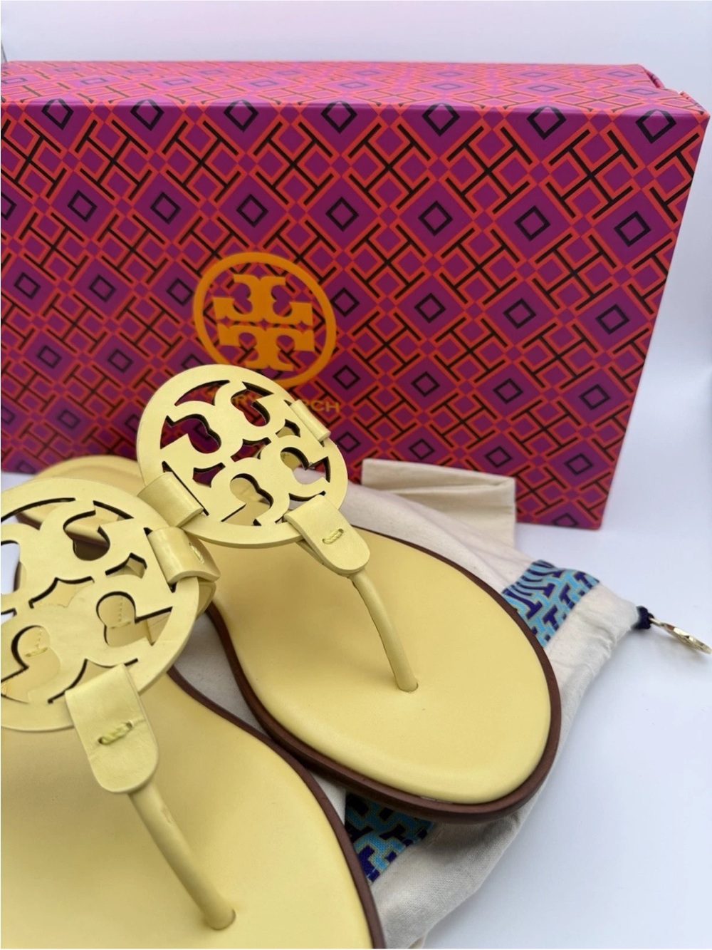 Tory Burch Pale Yellow Miller Logo Thong Sandals